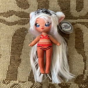 Na! Na! Na! Surprise Teens Fashion Doll